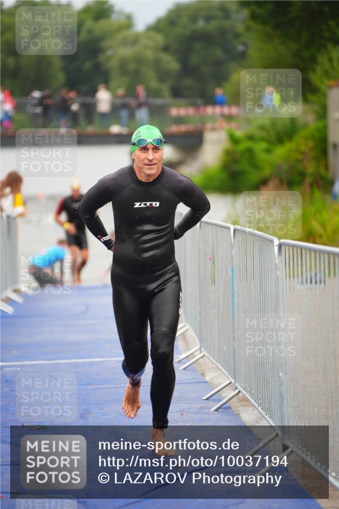 30.08.2026 - Elbe Triathlon Hamburg LAZAROV Photography http://msf.ph/oto/10037194 30.08.2026 09:12:21 Schwimmen 602, 650, 658, 666, 716, 735 meine-sportfotos.de