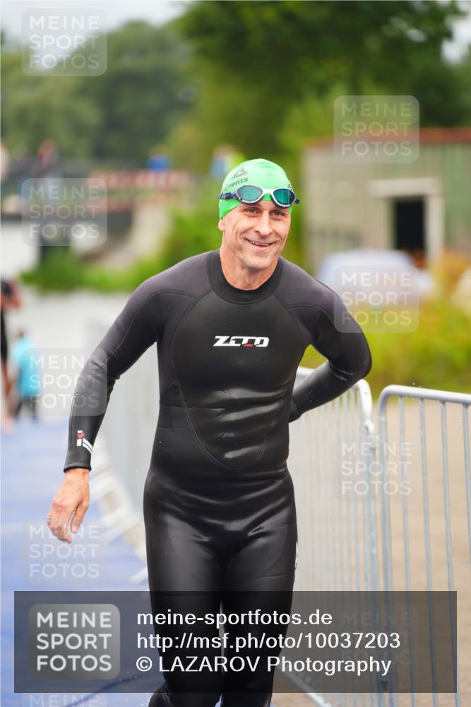 30.08.2026 - Elbe Triathlon Hamburg LAZAROV Photography http://msf.ph/oto/10037203 30.08.2026 09:12:22 Schwimmen 650, 658, 666, 716, 735 meine-sportfotos.de