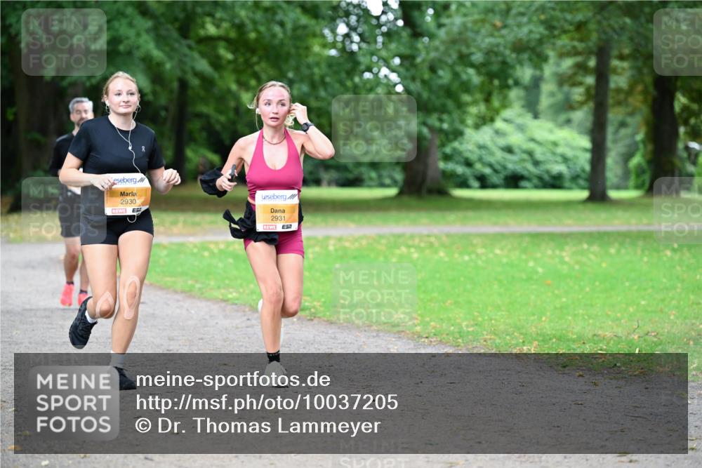 30.08.2026 - Blankeneser Heldenlauf Dr. Thomas Lammeyer http://msf.ph/oto/10037205 30.08.2026 10:50:04 Laufen 2930, 2931, 577 meine-sportfotos.de