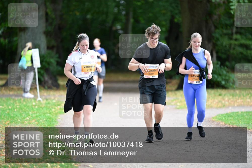 30.08.2026 - Blankeneser Heldenlauf Dr. Thomas Lammeyer http://msf.ph/oto/10037418 30.08.2026 10:51:43 Laufen 2197, 2399, 2546, 57 meine-sportfotos.de