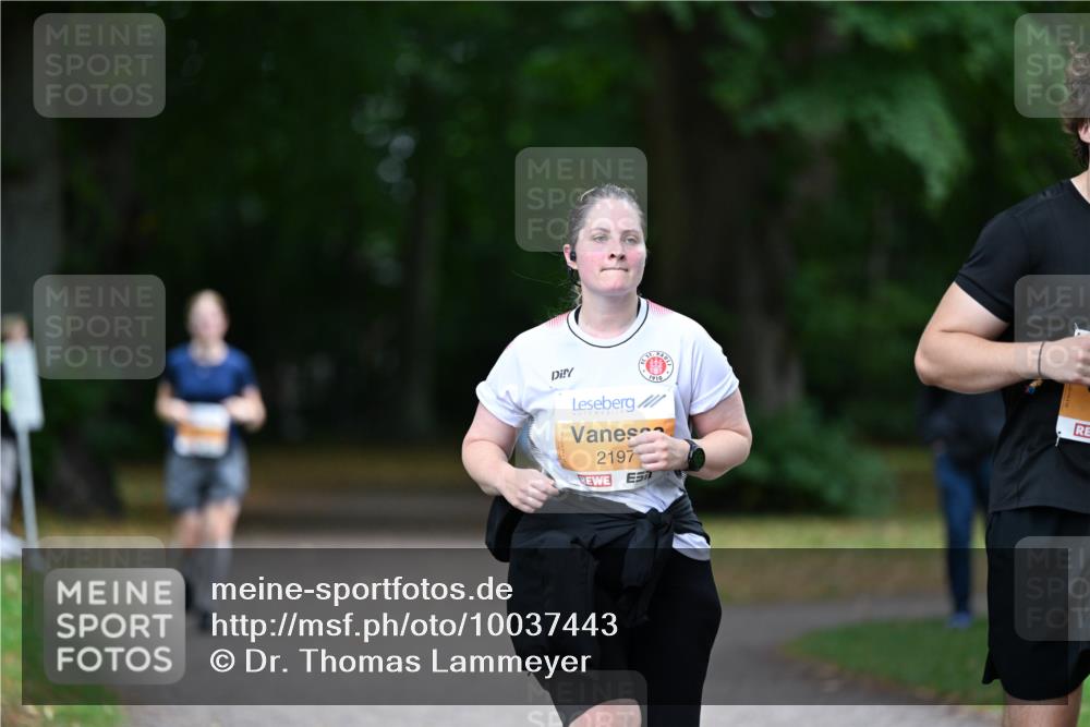 30.08.2026 - Blankeneser Heldenlauf Dr. Thomas Lammeyer http://msf.ph/oto/10037443 30.08.2026 10:51:46 Laufen 2197, 1910 meine-sportfotos.de