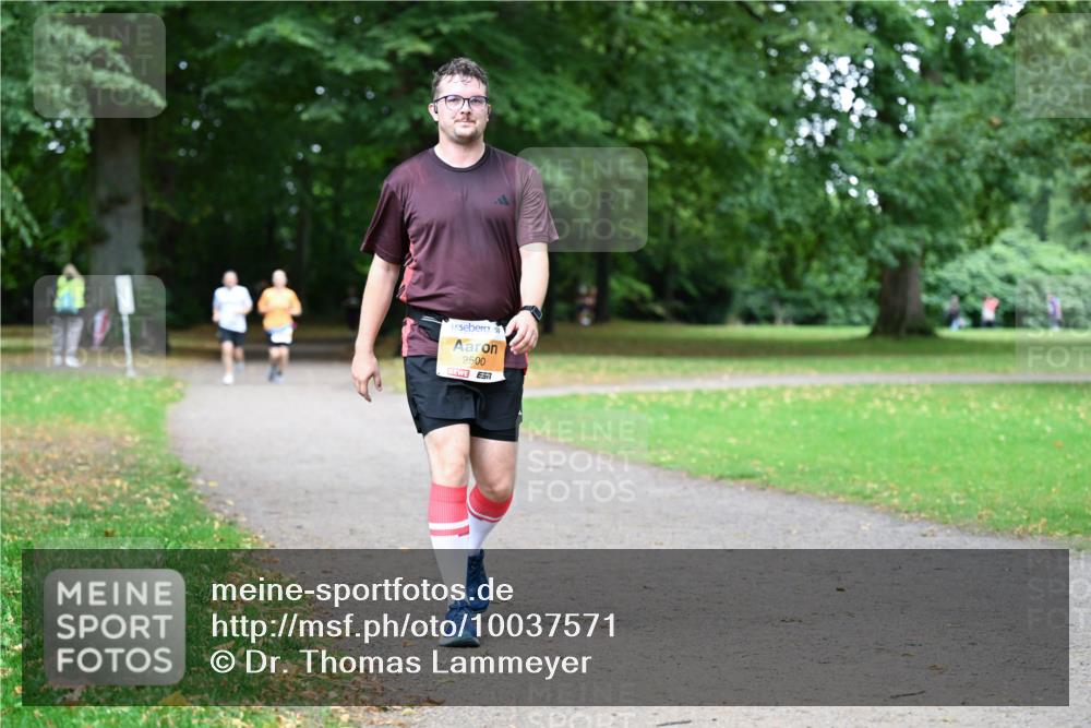 30.08.2026 - Blankeneser Heldenlauf Dr. Thomas Lammeyer http://msf.ph/oto/10037571 30.08.2026 10:53:39 Laufen 2500 meine-sportfotos.de