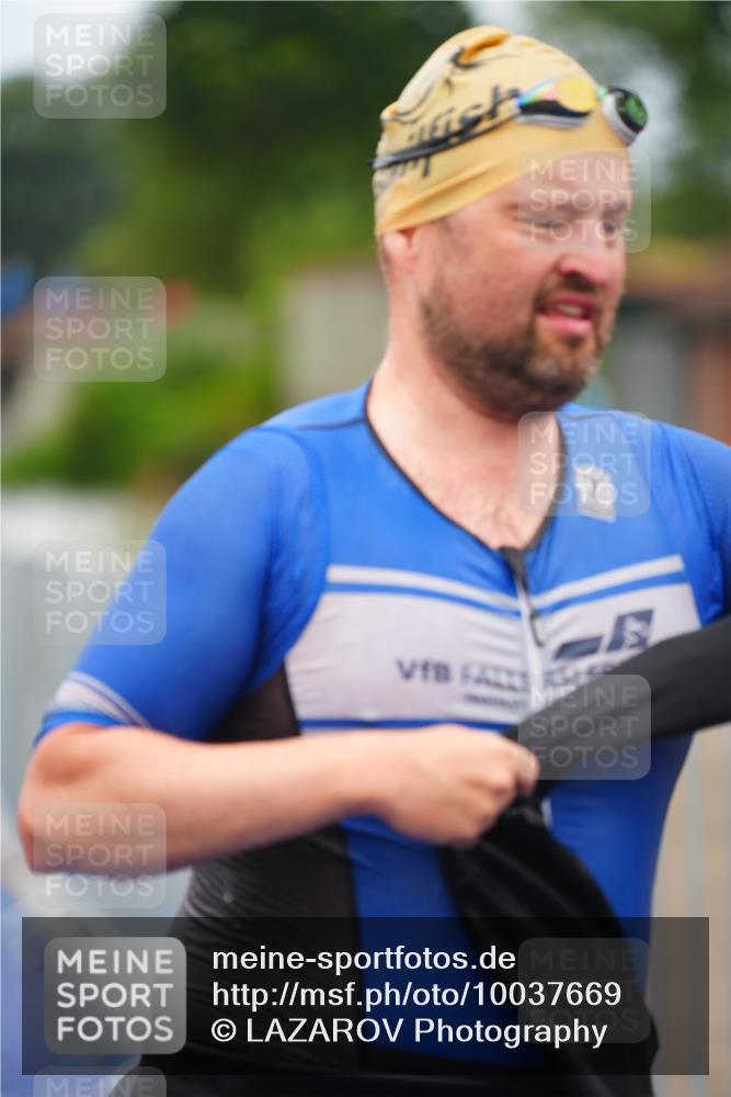 30.08.2026 - Elbe Triathlon Hamburg LAZAROV Photography http://msf.ph/oto/10037669 30.08.2026 09:15:16 Schwimmen 662, 669, 720, 734, 785, 786 meine-sportfotos.de