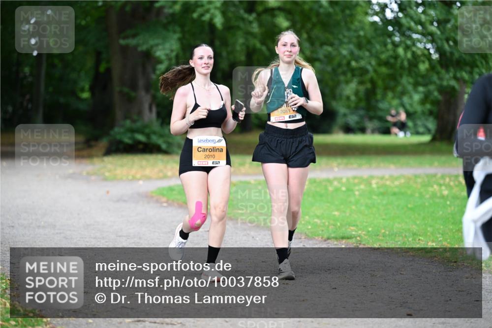 30.08.2026 - Blankeneser Heldenlauf Dr. Thomas Lammeyer http://msf.ph/oto/10037858 30.08.2026 10:56:05 Laufen 2010, 2011, 57 meine-sportfotos.de