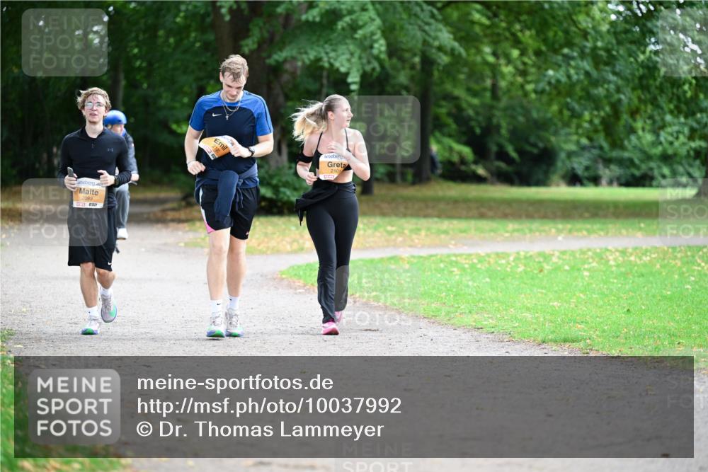 30.08.2026 - Blankeneser Heldenlauf Dr. Thomas Lammeyer http://msf.ph/oto/10037992 30.08.2026 10:59:44 Laufen 2099, 2100, 2101 meine-sportfotos.de