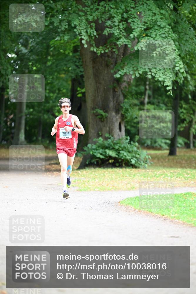 30.08.2026 - Blankeneser Heldenlauf Dr. Thomas Lammeyer http://msf.ph/oto/10038016 30.08.2026 11:00:25 Laufen 4221 meine-sportfotos.de