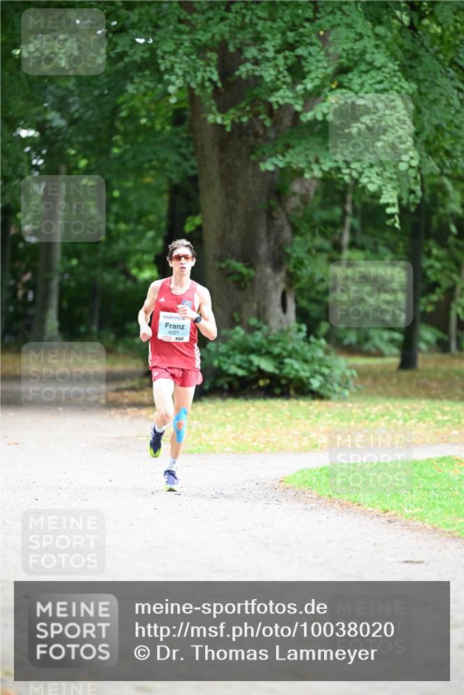 30.08.2026 - Blankeneser Heldenlauf Dr. Thomas Lammeyer http://msf.ph/oto/10038020 30.08.2026 11:00:25 Laufen 4221 meine-sportfotos.de