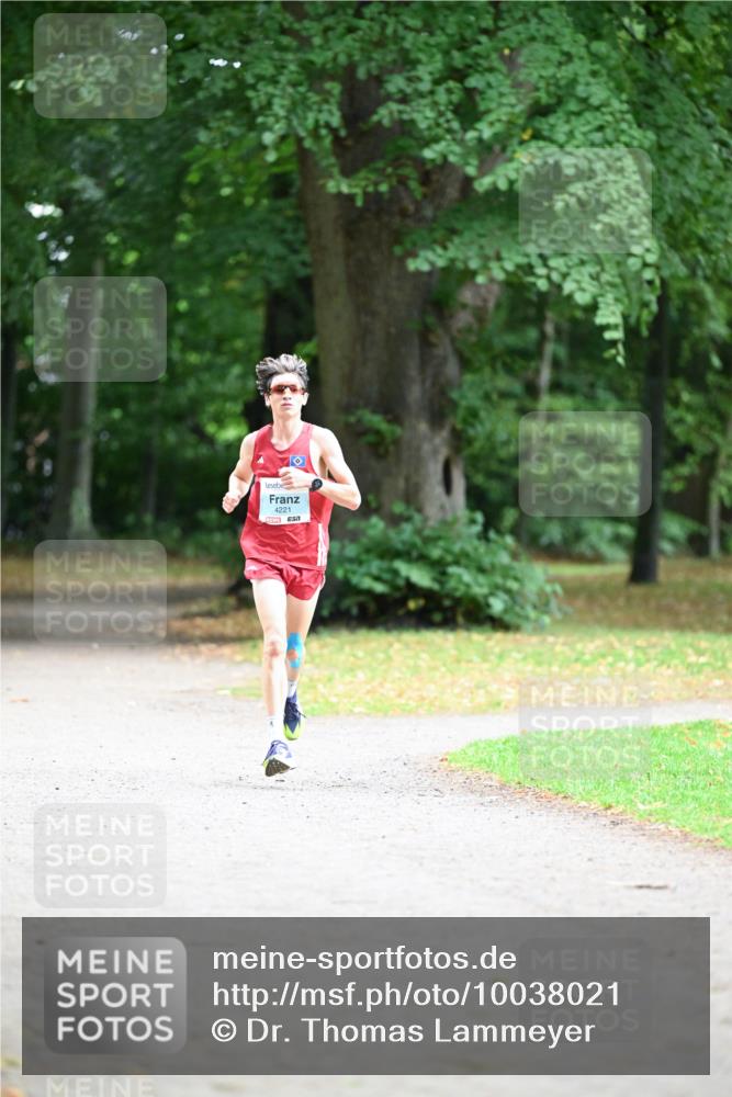 30.08.2026 - Blankeneser Heldenlauf Dr. Thomas Lammeyer http://msf.ph/oto/10038021 30.08.2026 11:00:25 Laufen 4221 meine-sportfotos.de