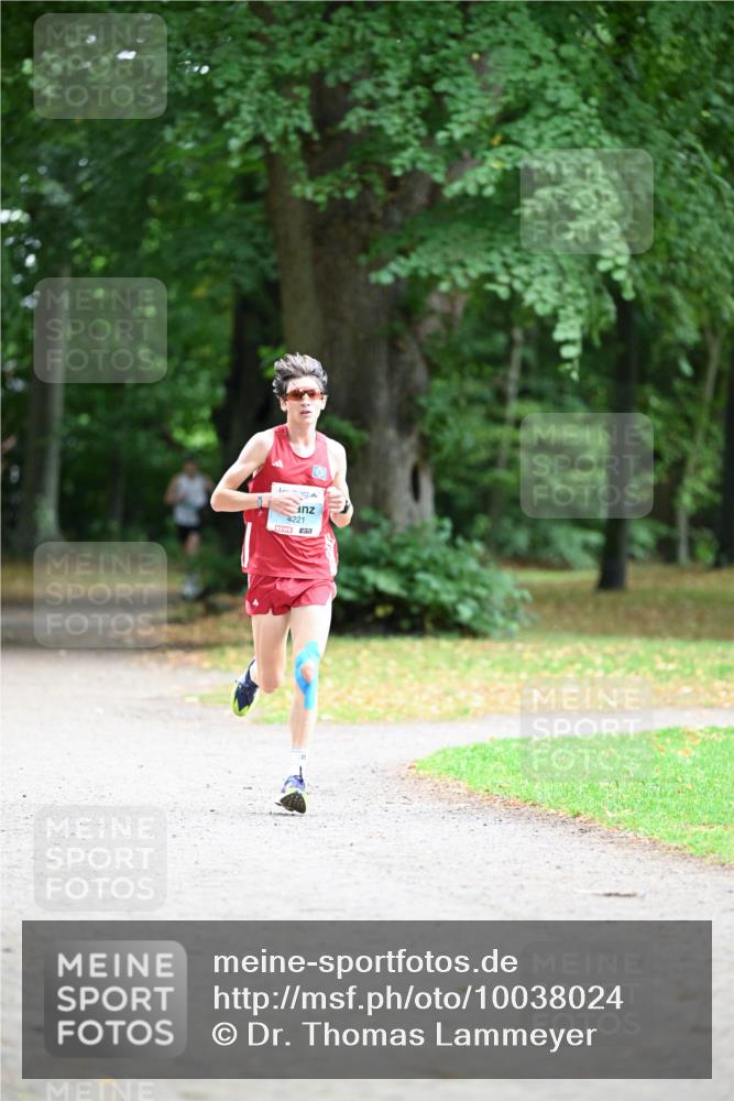 30.08.2026 - Blankeneser Heldenlauf Dr. Thomas Lammeyer http://msf.ph/oto/10038024 30.08.2026 11:00:26 Laufen 4221 meine-sportfotos.de