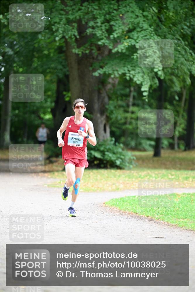 30.08.2026 - Blankeneser Heldenlauf Dr. Thomas Lammeyer http://msf.ph/oto/10038025 30.08.2026 11:00:26 Laufen 4221 meine-sportfotos.de