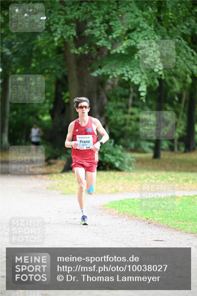 30.08.2026 - Blankeneser Heldenlauf Dr. Thomas Lammeyer http://msf.ph/oto/10038027 30.08.2026 11:00:26 Laufen 4221 meine-sportfotos.de