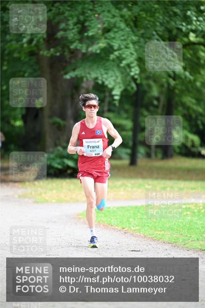 30.08.2026 - Blankeneser Heldenlauf Dr. Thomas Lammeyer http://msf.ph/oto/10038032 30.08.2026 11:00:27 Laufen 4221, 7 meine-sportfotos.de