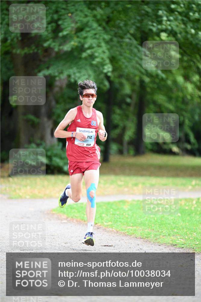 30.08.2026 - Blankeneser Heldenlauf Dr. Thomas Lammeyer http://msf.ph/oto/10038034 30.08.2026 11:00:27 Laufen 221, 7, 20 meine-sportfotos.de