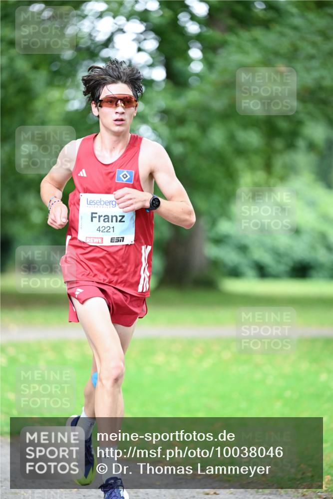 30.08.2026 - Blankeneser Heldenlauf Dr. Thomas Lammeyer http://msf.ph/oto/10038046 30.08.2026 11:00:29 Laufen 4221, 90 meine-sportfotos.de