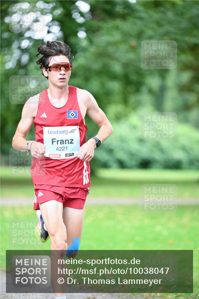 30.08.2026 - Blankeneser Heldenlauf Dr. Thomas Lammeyer http://msf.ph/oto/10038047 30.08.2026 11:00:29 Laufen 4221, 7 meine-sportfotos.de