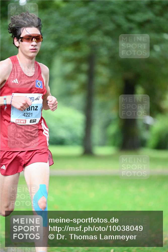 30.08.2026 - Blankeneser Heldenlauf Dr. Thomas Lammeyer http://msf.ph/oto/10038049 30.08.2026 11:00:29 Laufen 4221 meine-sportfotos.de