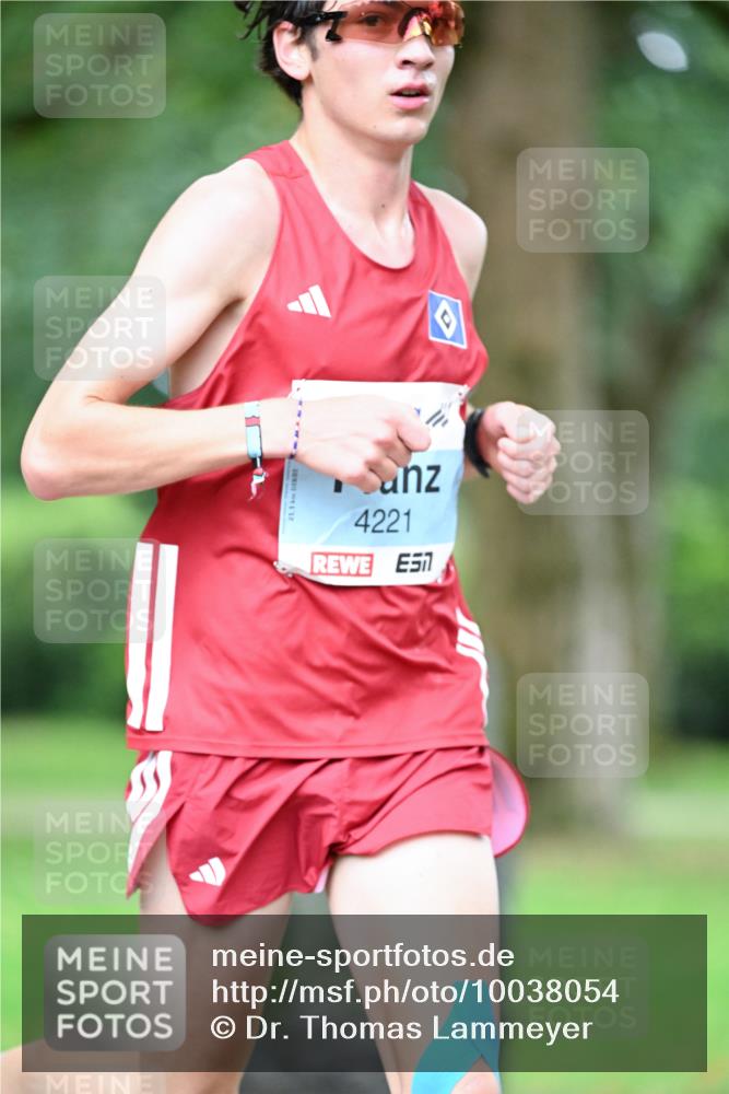 30.08.2026 - Blankeneser Heldenlauf Dr. Thomas Lammeyer http://msf.ph/oto/10038054 30.08.2026 11:00:30 Laufen 21, 1, 4221 meine-sportfotos.de