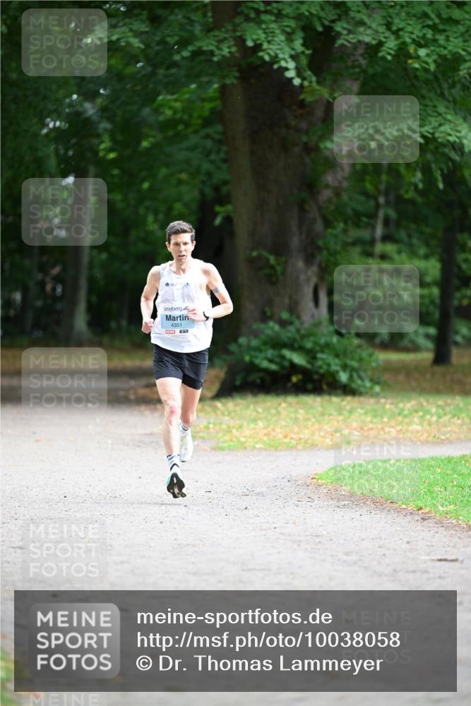 30.08.2026 - Blankeneser Heldenlauf Dr. Thomas Lammeyer http://msf.ph/oto/10038058 30.08.2026 11:00:36 Laufen 4351 meine-sportfotos.de