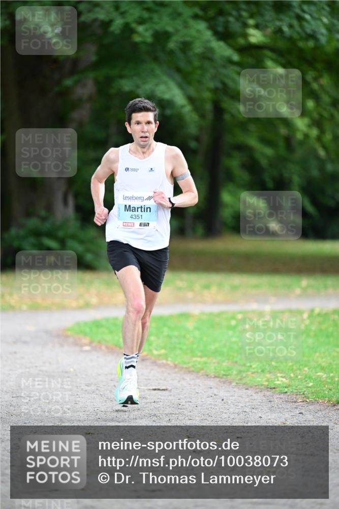30.08.2026 - Blankeneser Heldenlauf Dr. Thomas Lammeyer http://msf.ph/oto/10038073 30.08.2026 11:00:38 Laufen 4351, 7 meine-sportfotos.de