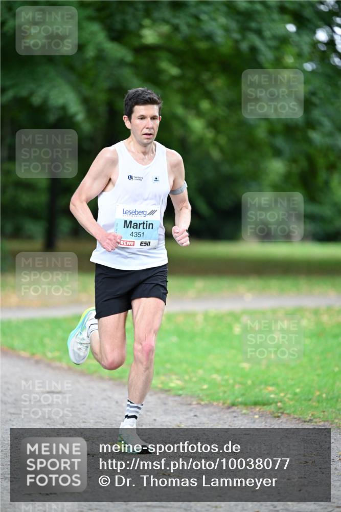 30.08.2026 - Blankeneser Heldenlauf Dr. Thomas Lammeyer http://msf.ph/oto/10038077 30.08.2026 11:00:39 Laufen 4351 meine-sportfotos.de