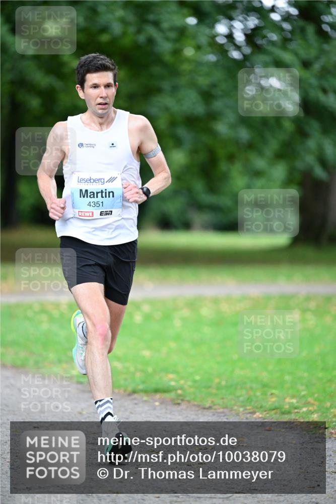 30.08.2026 - Blankeneser Heldenlauf Dr. Thomas Lammeyer http://msf.ph/oto/10038079 30.08.2026 11:00:39 Laufen 4351, 7 meine-sportfotos.de