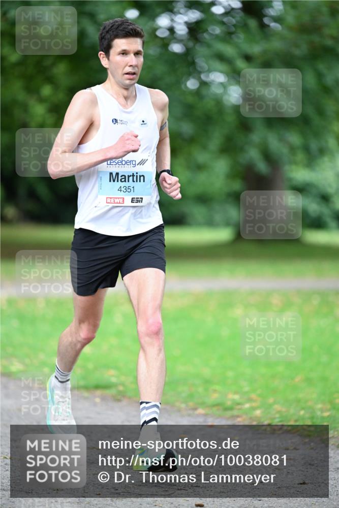 30.08.2026 - Blankeneser Heldenlauf Dr. Thomas Lammeyer http://msf.ph/oto/10038081 30.08.2026 11:00:40 Laufen 4351 meine-sportfotos.de