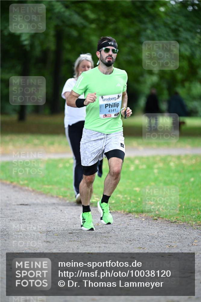 30.08.2026 - Blankeneser Heldenlauf Dr. Thomas Lammeyer http://msf.ph/oto/10038120 30.08.2026 11:04:00 Laufen 3, 4141 meine-sportfotos.de