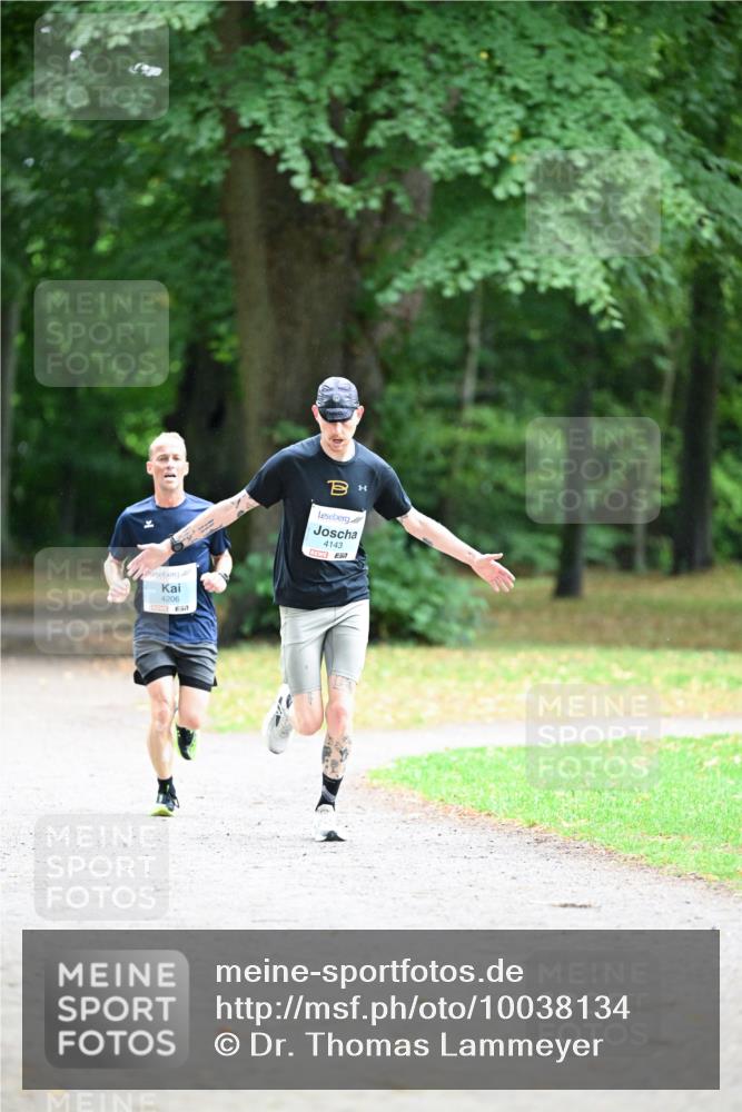 30.08.2026 - Blankeneser Heldenlauf Dr. Thomas Lammeyer http://msf.ph/oto/10038134 30.08.2026 11:04:38 Laufen 4206, 4143 meine-sportfotos.de