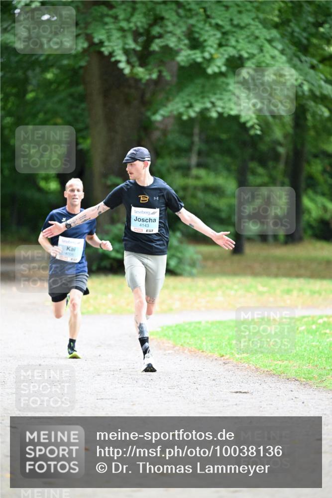 30.08.2026 - Blankeneser Heldenlauf Dr. Thomas Lammeyer http://msf.ph/oto/10038136 30.08.2026 11:04:39 Laufen 4206, 4143 meine-sportfotos.de