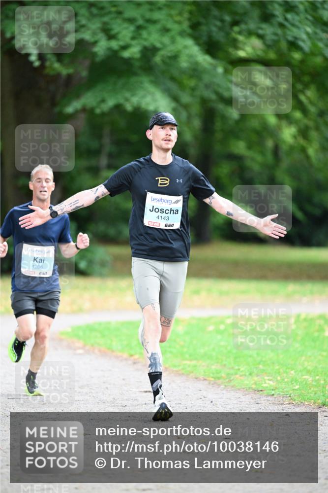 30.08.2026 - Blankeneser Heldenlauf Dr. Thomas Lammeyer http://msf.ph/oto/10038146 30.08.2026 11:04:40 Laufen 4206, 4143 meine-sportfotos.de