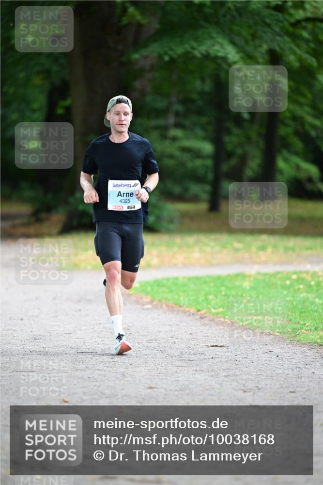 30.08.2026 - Blankeneser Heldenlauf Dr. Thomas Lammeyer http://msf.ph/oto/10038168 30.08.2026 11:05:09 Laufen 4325, 657 meine-sportfotos.de