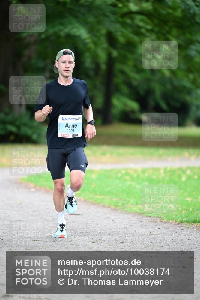 30.08.2026 - Blankeneser Heldenlauf Dr. Thomas Lammeyer http://msf.ph/oto/10038174 30.08.2026 11:05:09 Laufen 4325 meine-sportfotos.de