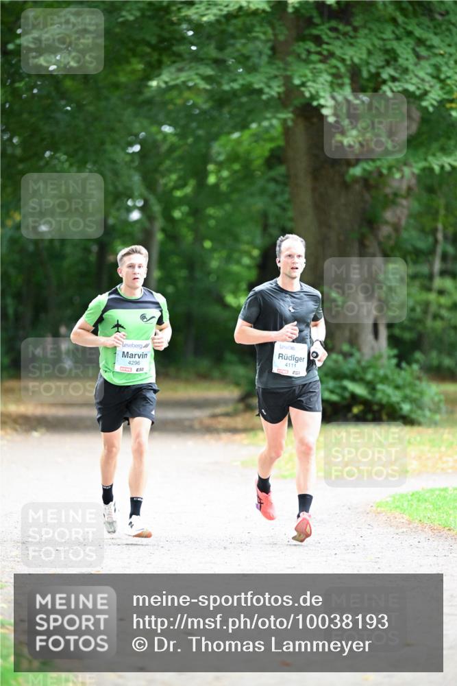 30.08.2026 - Blankeneser Heldenlauf Dr. Thomas Lammeyer http://msf.ph/oto/10038193 30.08.2026 11:05:40 Laufen 4296, 4111, 25 meine-sportfotos.de