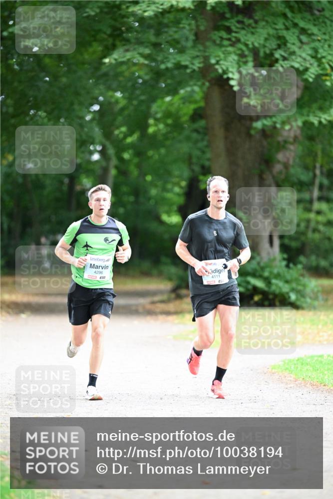 30.08.2026 - Blankeneser Heldenlauf Dr. Thomas Lammeyer http://msf.ph/oto/10038194 30.08.2026 11:05:40 Laufen 4296, 4111 meine-sportfotos.de