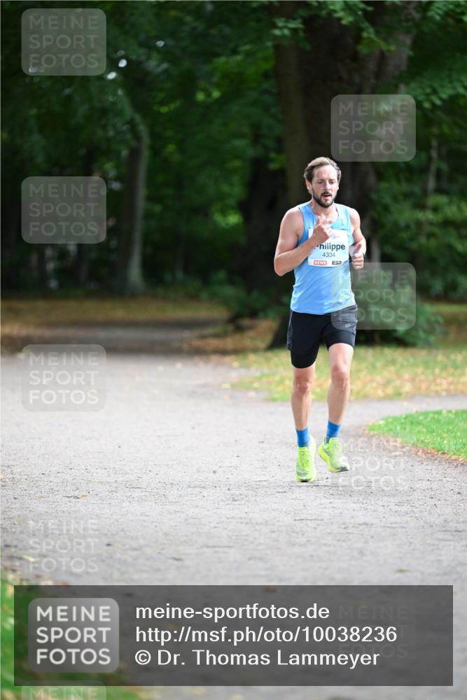 30.08.2026 - Blankeneser Heldenlauf Dr. Thomas Lammeyer http://msf.ph/oto/10038236 30.08.2026 11:06:32 Laufen 4334 meine-sportfotos.de