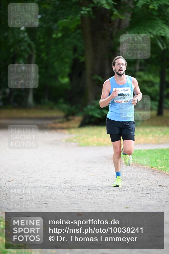 30.08.2026 - Blankeneser Heldenlauf Dr. Thomas Lammeyer http://msf.ph/oto/10038241 30.08.2026 11:06:32 Laufen 4334, 7 meine-sportfotos.de