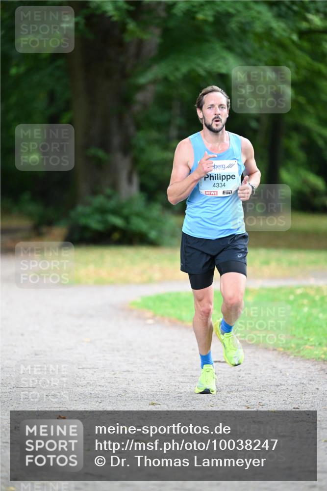 30.08.2026 - Blankeneser Heldenlauf Dr. Thomas Lammeyer http://msf.ph/oto/10038247 30.08.2026 11:06:33 Laufen 4334 meine-sportfotos.de
