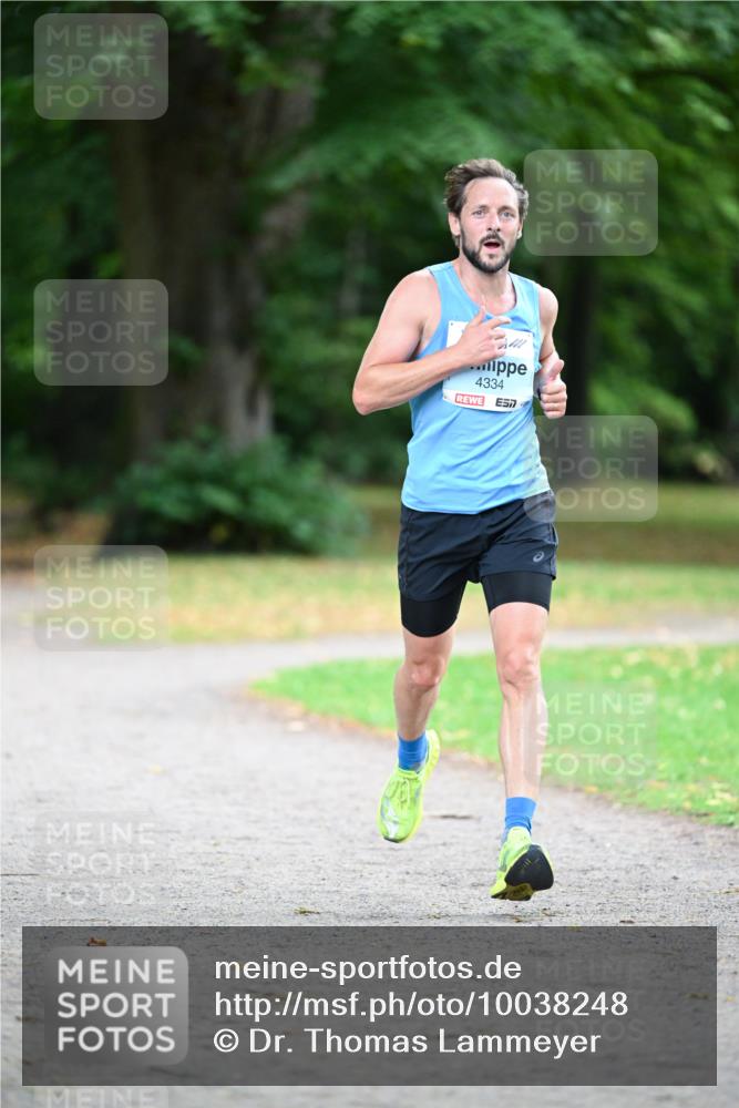 30.08.2026 - Blankeneser Heldenlauf Dr. Thomas Lammeyer http://msf.ph/oto/10038248 30.08.2026 11:06:33 Laufen 4334, 57 meine-sportfotos.de