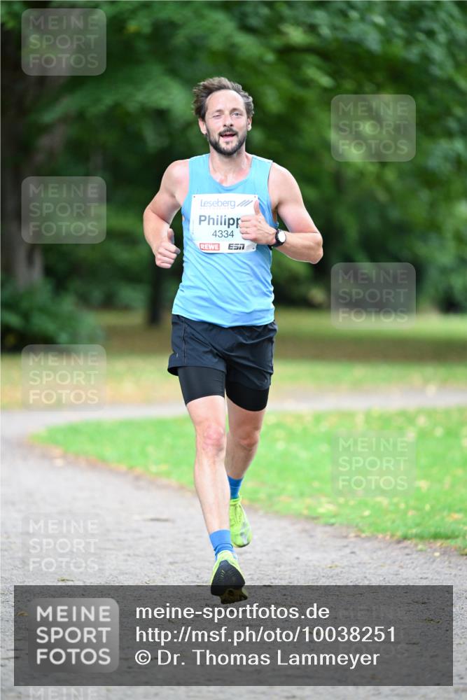 30.08.2026 - Blankeneser Heldenlauf Dr. Thomas Lammeyer http://msf.ph/oto/10038251 30.08.2026 11:06:34 Laufen 4334, 7 meine-sportfotos.de