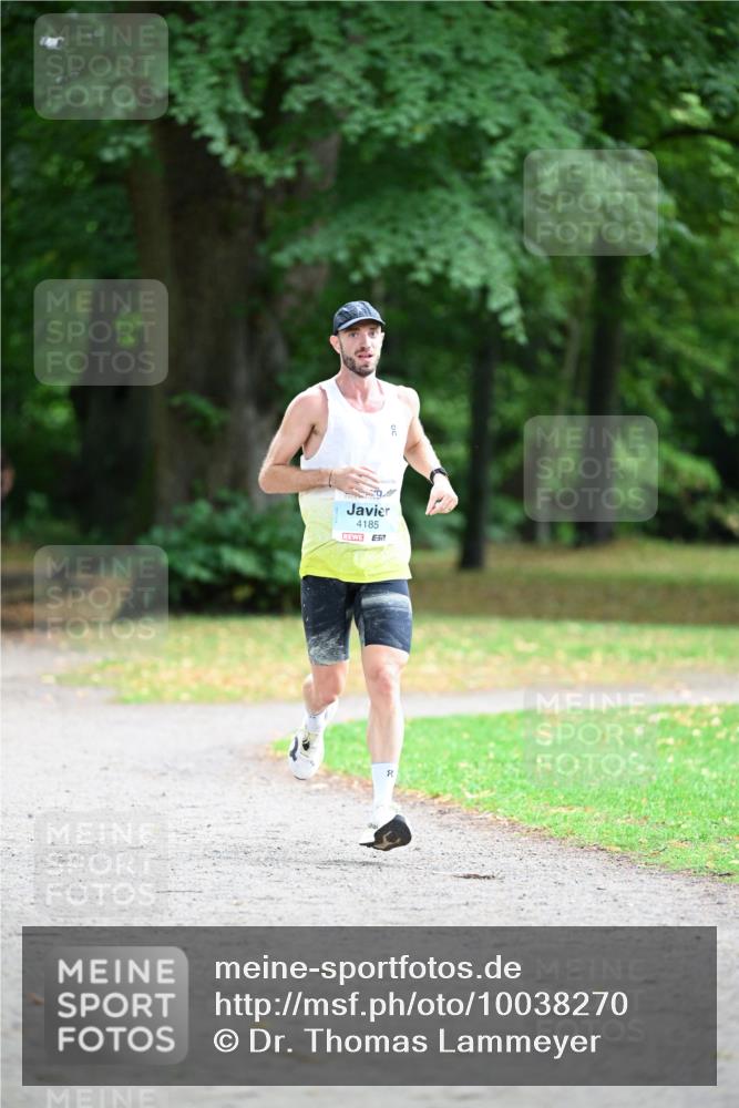30.08.2026 - Blankeneser Heldenlauf Dr. Thomas Lammeyer http://msf.ph/oto/10038270 30.08.2026 11:07:13 Laufen 4185, 51, 90 meine-sportfotos.de