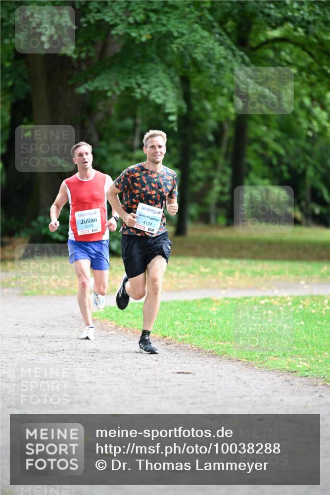 30.08.2026 - Blankeneser Heldenlauf Dr. Thomas Lammeyer http://msf.ph/oto/10038288 30.08.2026 11:07:24 Laufen 4205, 4174 meine-sportfotos.de