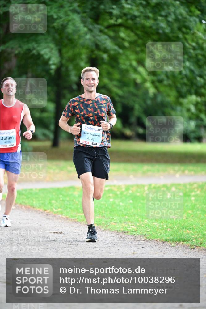 30.08.2026 - Blankeneser Heldenlauf Dr. Thomas Lammeyer http://msf.ph/oto/10038296 30.08.2026 11:07:25 Laufen 4205, 4174 meine-sportfotos.de