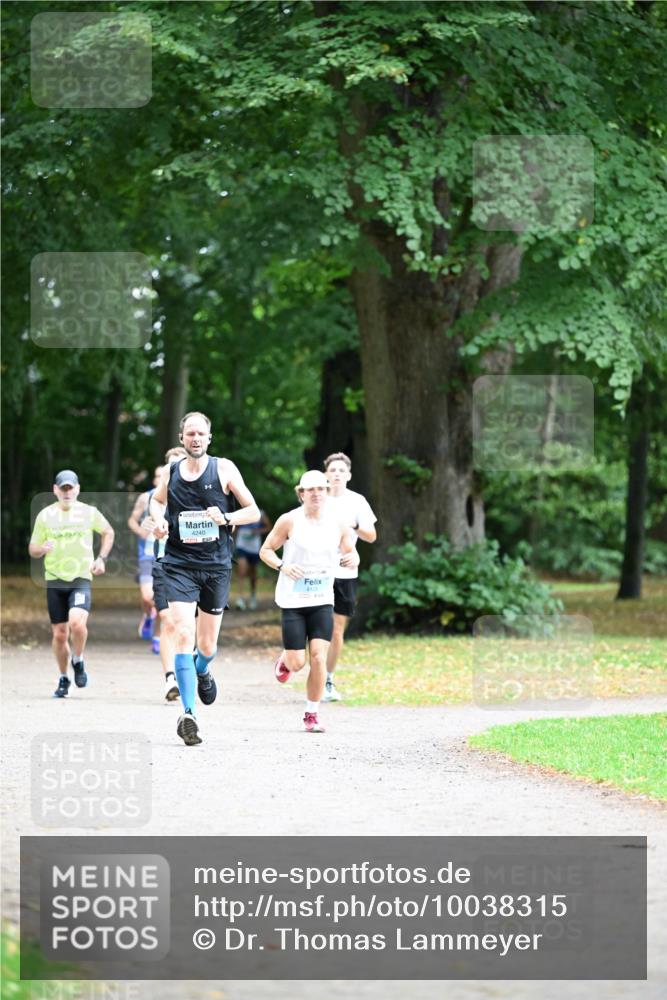 30.08.2026 - Blankeneser Heldenlauf Dr. Thomas Lammeyer http://msf.ph/oto/10038315 30.08.2026 11:07:57 Laufen 4240, 4125 meine-sportfotos.de
