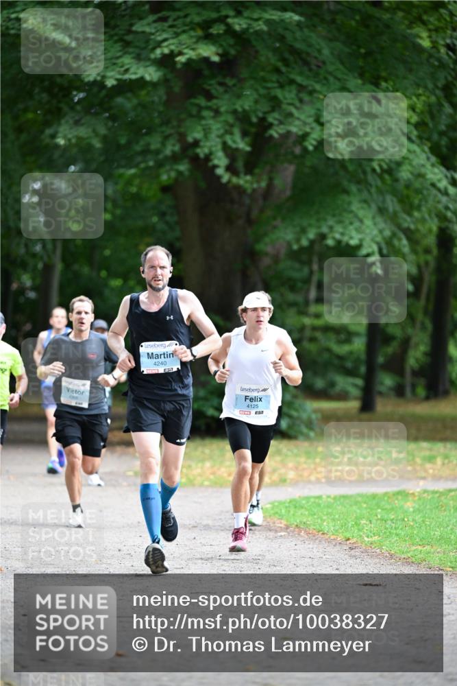 30.08.2026 - Blankeneser Heldenlauf Dr. Thomas Lammeyer http://msf.ph/oto/10038327 30.08.2026 11:08:00 Laufen 4306, 4240, 4125 meine-sportfotos.de