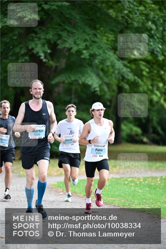 30.08.2026 - Blankeneser Heldenlauf Dr. Thomas Lammeyer http://msf.ph/oto/10038334 30.08.2026 11:08:00 Laufen 4240, 4300, 4429, 4125 meine-sportfotos.de