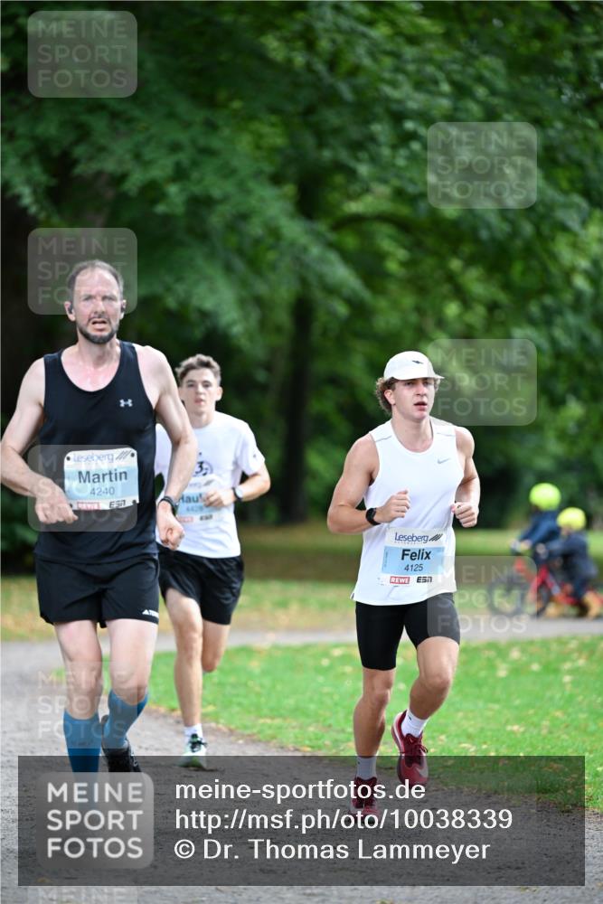 30.08.2026 - Blankeneser Heldenlauf Dr. Thomas Lammeyer http://msf.ph/oto/10038339 30.08.2026 11:08:01 Laufen 4240, 3, 4428, 4125 meine-sportfotos.de