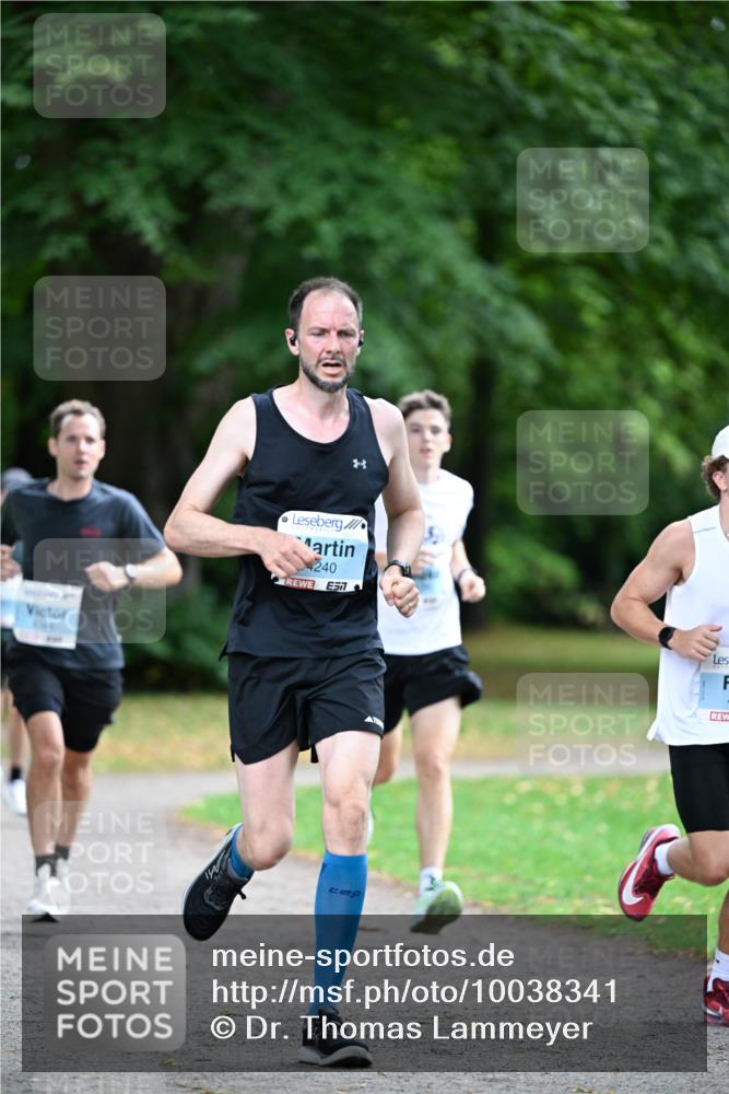 30.08.2026 - Blankeneser Heldenlauf Dr. Thomas Lammeyer http://msf.ph/oto/10038341 30.08.2026 11:08:01 Laufen 240 meine-sportfotos.de