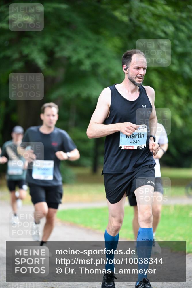 30.08.2026 - Blankeneser Heldenlauf Dr. Thomas Lammeyer http://msf.ph/oto/10038344 30.08.2026 11:08:02 Laufen 4240 meine-sportfotos.de