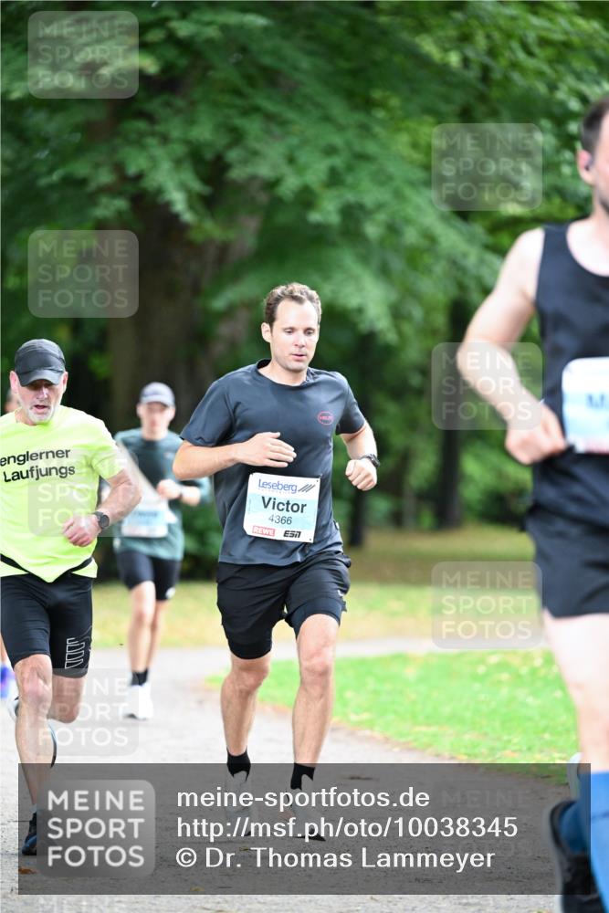 30.08.2026 - Blankeneser Heldenlauf Dr. Thomas Lammeyer http://msf.ph/oto/10038345 30.08.2026 11:08:02 Laufen 4366 meine-sportfotos.de
