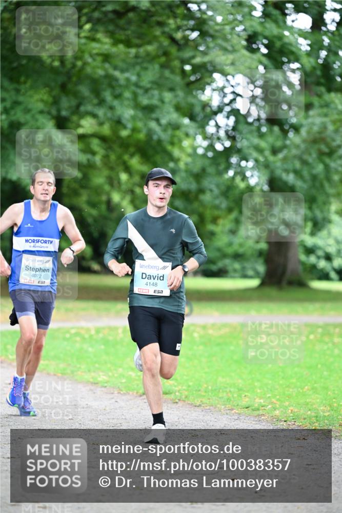 30.08.2026 - Blankeneser Heldenlauf Dr. Thomas Lammeyer http://msf.ph/oto/10038357 30.08.2026 11:08:05 Laufen 4072, 4148 meine-sportfotos.de